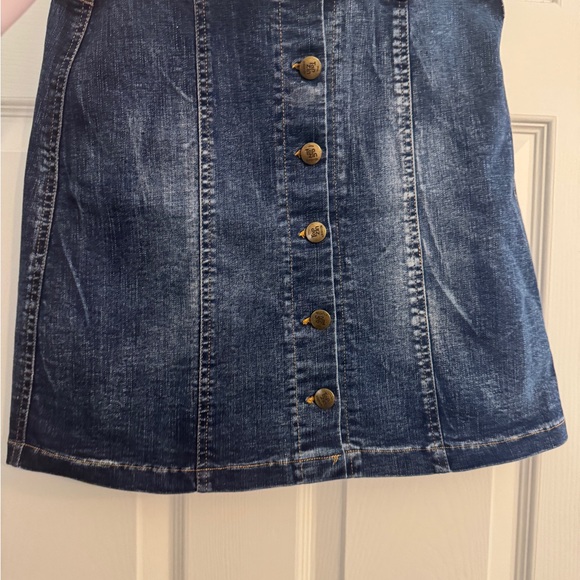 Denim Button-Front Skirt - Picture 1 of 4